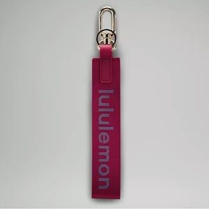 Never Lost Keychain - Pomegranate/Oceanic